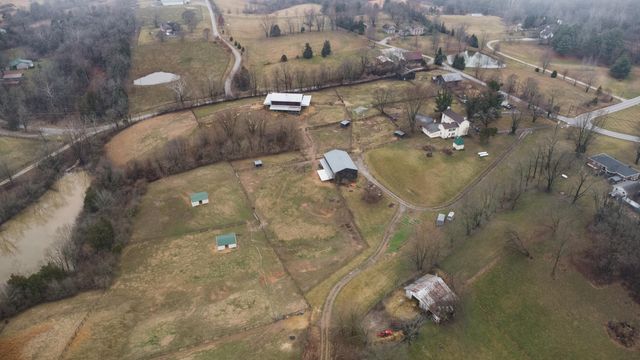 7812 E Bend Road, Burlington, KY 41005
