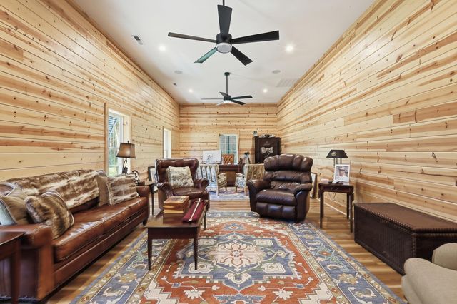746 Sumter Hwy., Kingstree, SC 29556