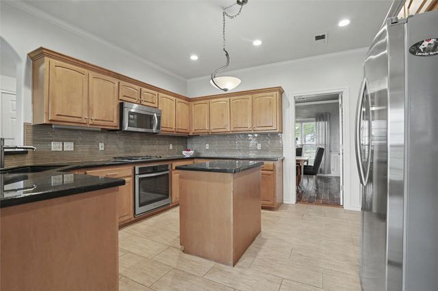 8320 S 257th East Avenue, Broken Arrow, OK 74014