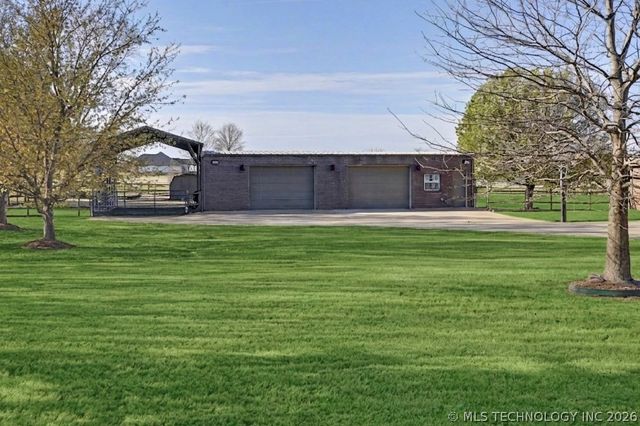 8320 S 257th East Avenue, Broken Arrow, OK 74014
