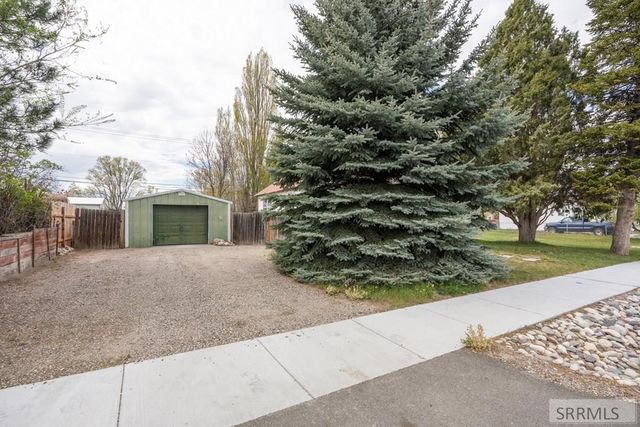 1425 Jefferson Avenue, Idaho Falls, ID 83202