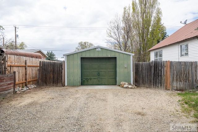 1425 Jefferson Avenue, Idaho Falls, ID 83202