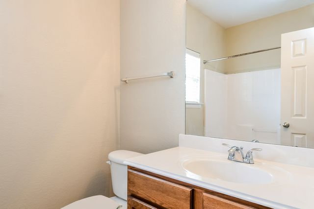 288 Edison Lane, Crowley, TX 76036