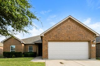 288 Edison Lane, Crowley, TX 76036