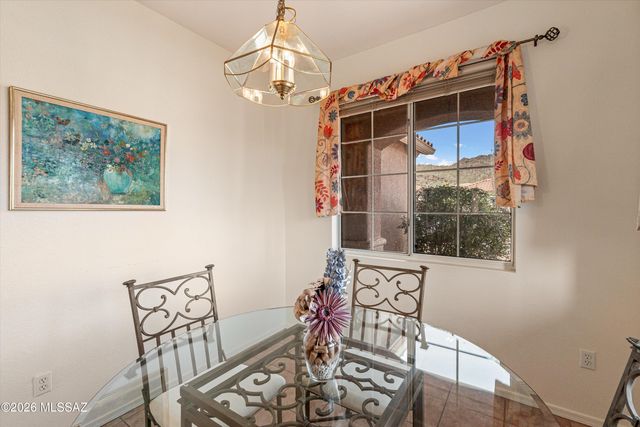 9462 N Whispering Shadows Way, Tucson, AZ 85743