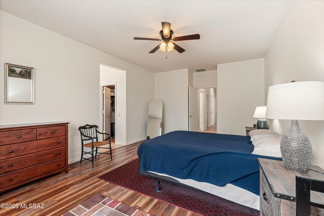 9462 N Whispering Shadows Way, Tucson, AZ 85743