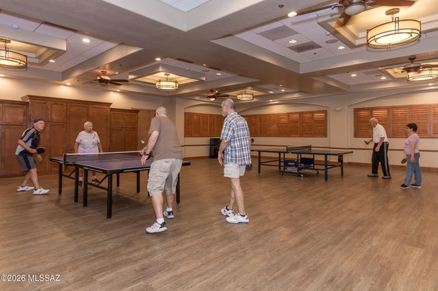 9462 N Whispering Shadows Way, Tucson, AZ 85743