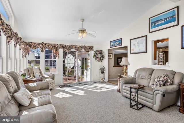 102 RED STONE RDG, Delran, NJ 08075