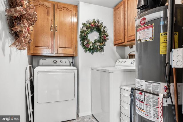 102 RED STONE RDG, Delran, NJ 08075