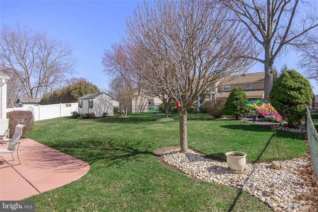 102 RED STONE RDG, Delran, NJ 08075