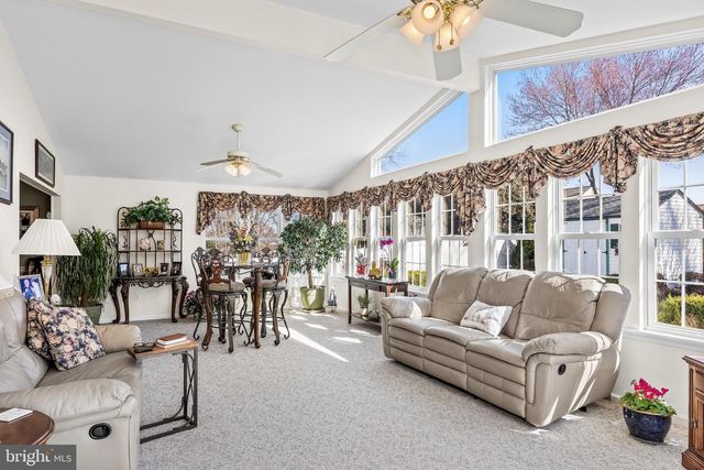 102 RED STONE RDG, Delran, NJ 08075