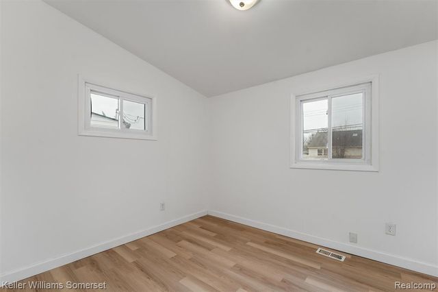 29015 York Street, Inkster, MI 48141