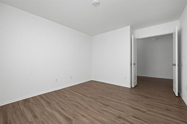 325 ESCONDIDO CIR, San Marcos, TX 78666