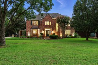 2804 Mcpherson Lane, Flower Mound, TX 75022