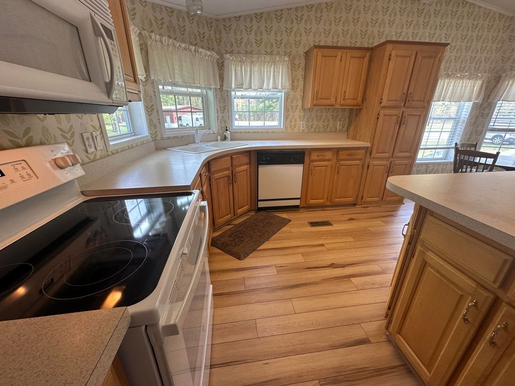 13 Pine Cone Drive, Alfred, ME 04002 — photo 5