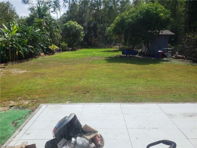 3550 23rd ST SW, Naples, FL 34116