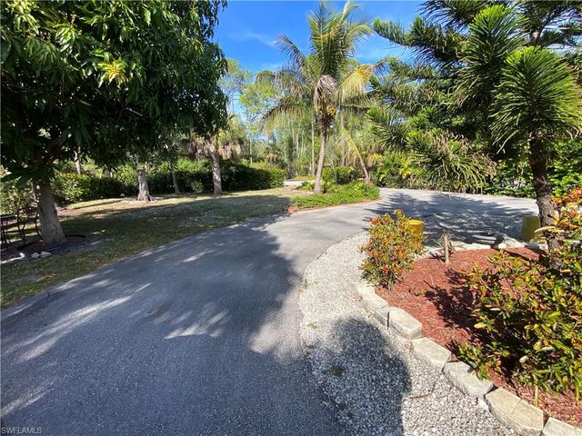 3550 23rd ST SW, Naples, FL 34116