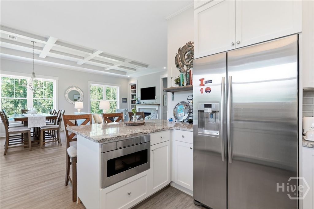 Image 14 of property listing at 13 Solomon Avenue, Tybee Island, GA 31328
