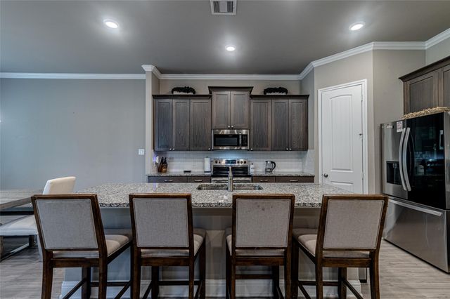26553 Doe Lane, Hempstead, TX 77445