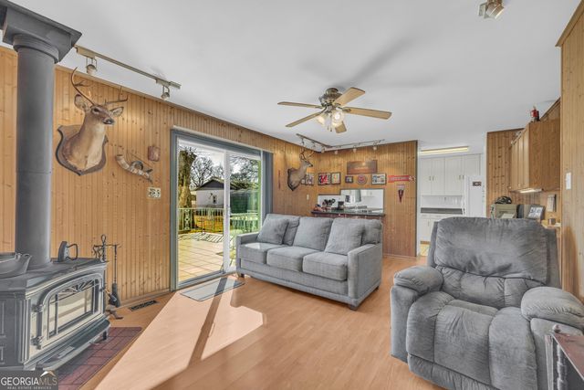 118 Wayne Circle, Hartwell, GA 30643