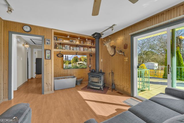 118 Wayne Circle, Hartwell, GA 30643