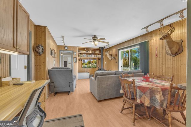 118 Wayne Circle, Hartwell, GA 30643