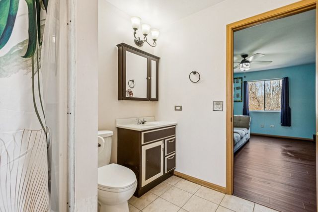 43144 N Lake Avenue, Antioch, IL 60002