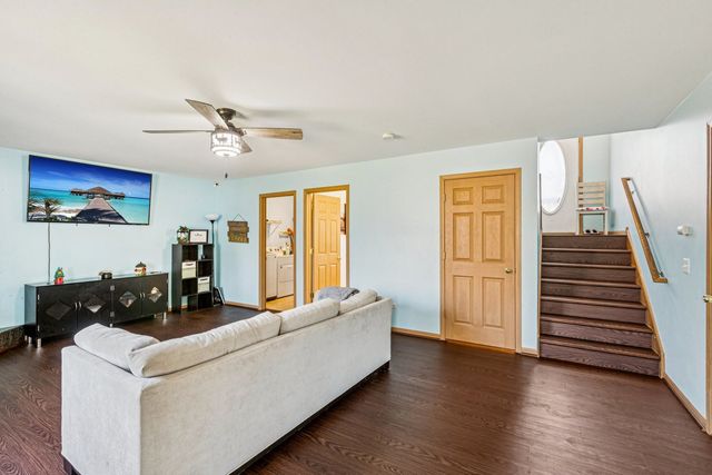 43144 N Lake Avenue, Antioch, IL 60002