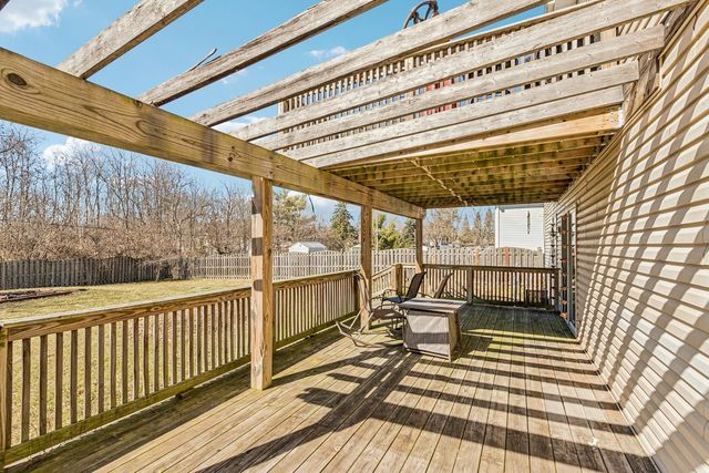 43144 N Lake Avenue, Antioch, IL 60002