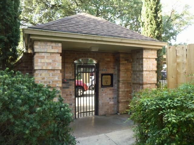 1601 S Shepherd Drive 102, Houston, TX 77019