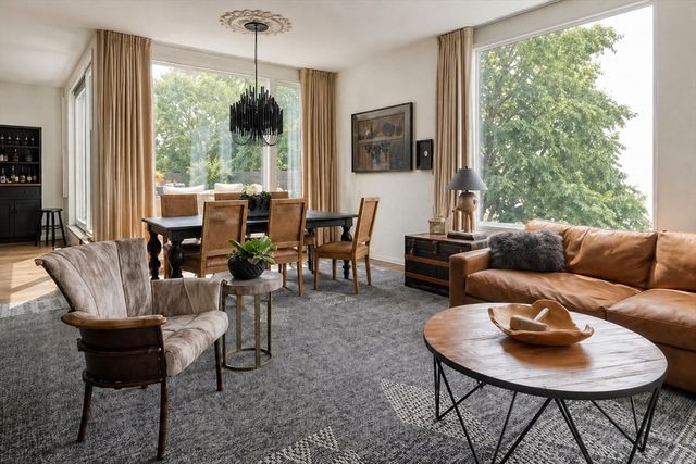 515 E 1st 8, Boston, MA 02127