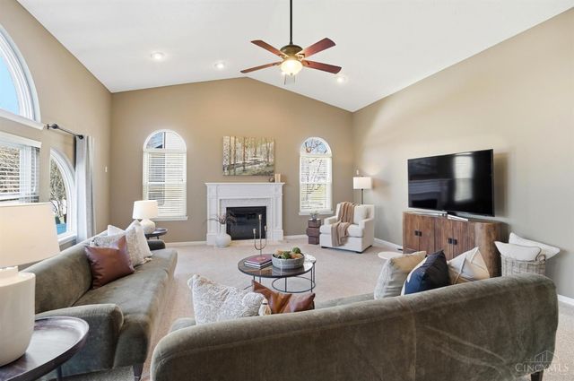 7527 Providence Woods Court, West Chester, OH 45069