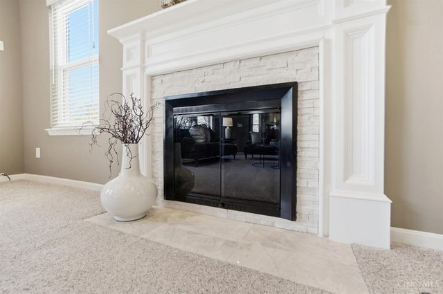 7527 Providence Woods Court, West Chester, OH 45069