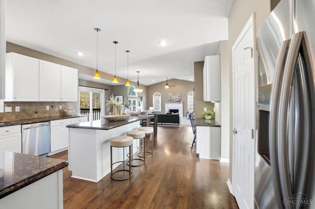 7527 Providence Woods Court, West Chester, OH 45069