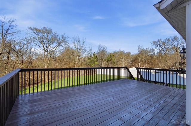 7527 Providence Woods Court, West Chester, OH 45069