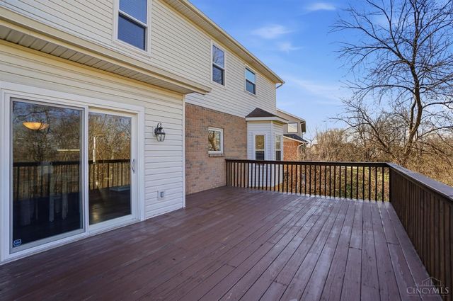 7527 Providence Woods Court, West Chester, OH 45069