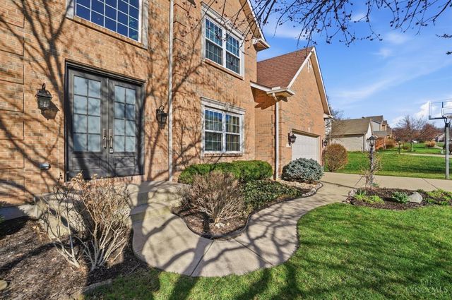 7527 Providence Woods Court, West Chester, OH 45069