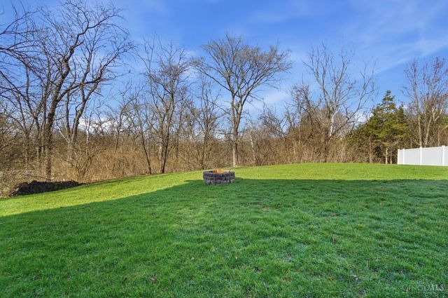 7527 Providence Woods Court, West Chester, OH 45069