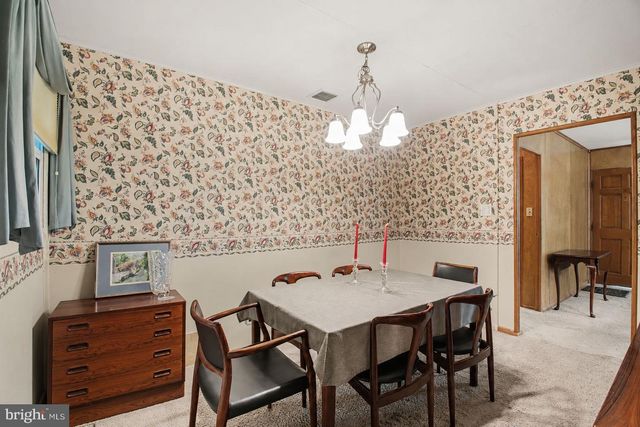 3840 PINEWOOD TER, Falls Church, VA 22041