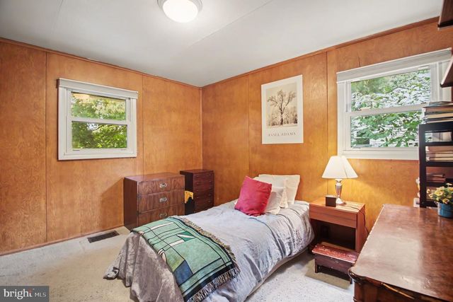 3840 PINEWOOD TER, Falls Church, VA 22041