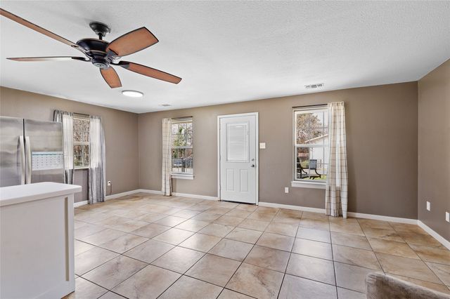 25 Erin Drive, Pottsboro, TX 75076