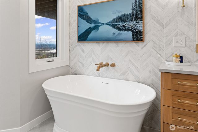 2432 T Street NW, Auburn, WA 98001