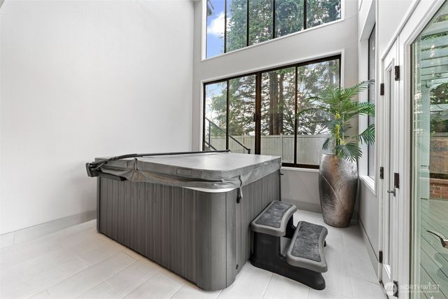 2432 T Street NW, Auburn, WA 98001