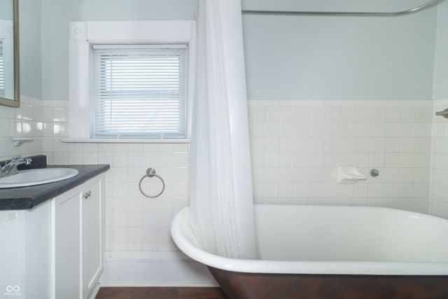 621 N State Street, Greenfield, IN 46140