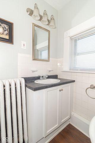 621 N State Street, Greenfield, IN 46140