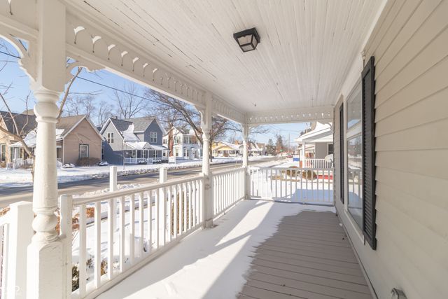 621 N State Street, Greenfield, IN 46140