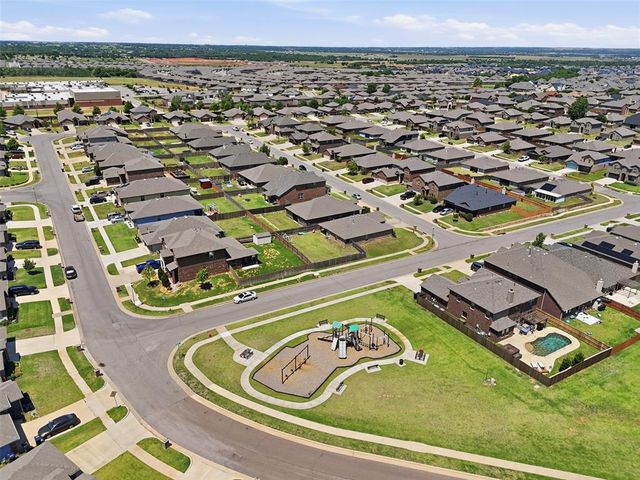 11320 NW 94th Street, Yukon, OK 73099