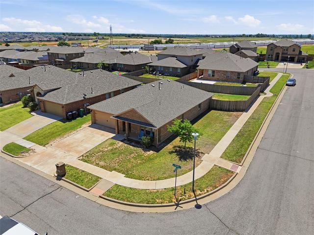 11320 NW 94th Street, Yukon, OK 73099