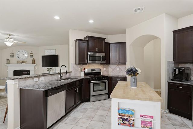 11320 NW 94th Street, Yukon, OK 73099