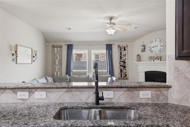 11320 NW 94th Street, Yukon, OK 73099